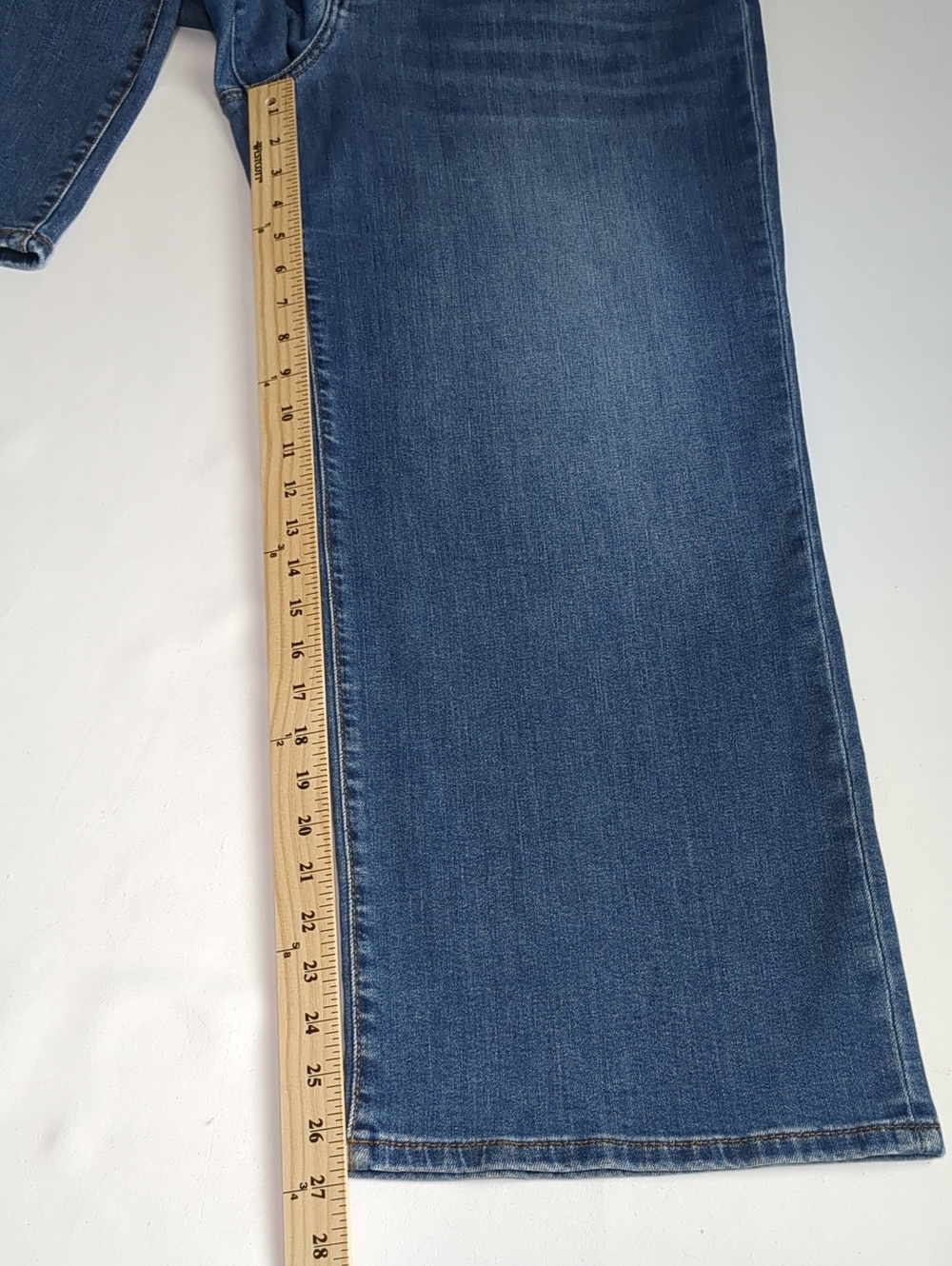 Kut From The Kloth Charlotte High Rise Wide Leg Medium Wash Jean Sz 14 - Picture 10 of 11